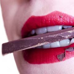 Comer chocolate