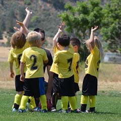 Crianças futebol