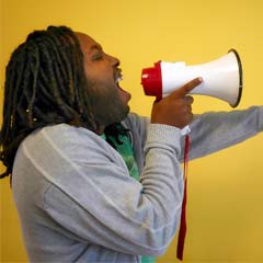 Homem do megafone