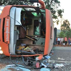 Acidente de autocarro